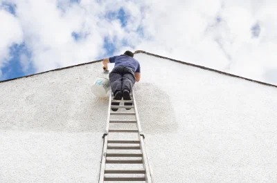 Peinture extérieure à Berrien — façades et ravalement